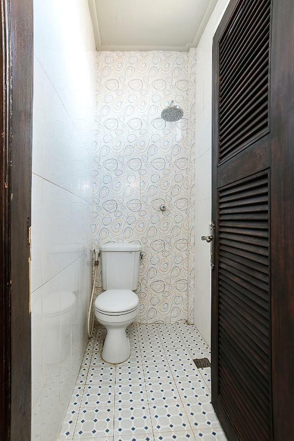 Puri Agung Homestay Kuta  Luaran gambar